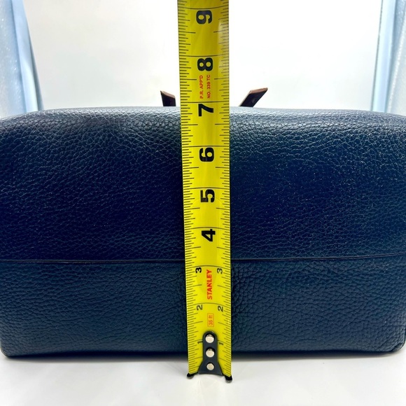 DOONEY & BOURKE navy blue pebbled leather shoulder bag serial number K83… - Picture 12 of 16